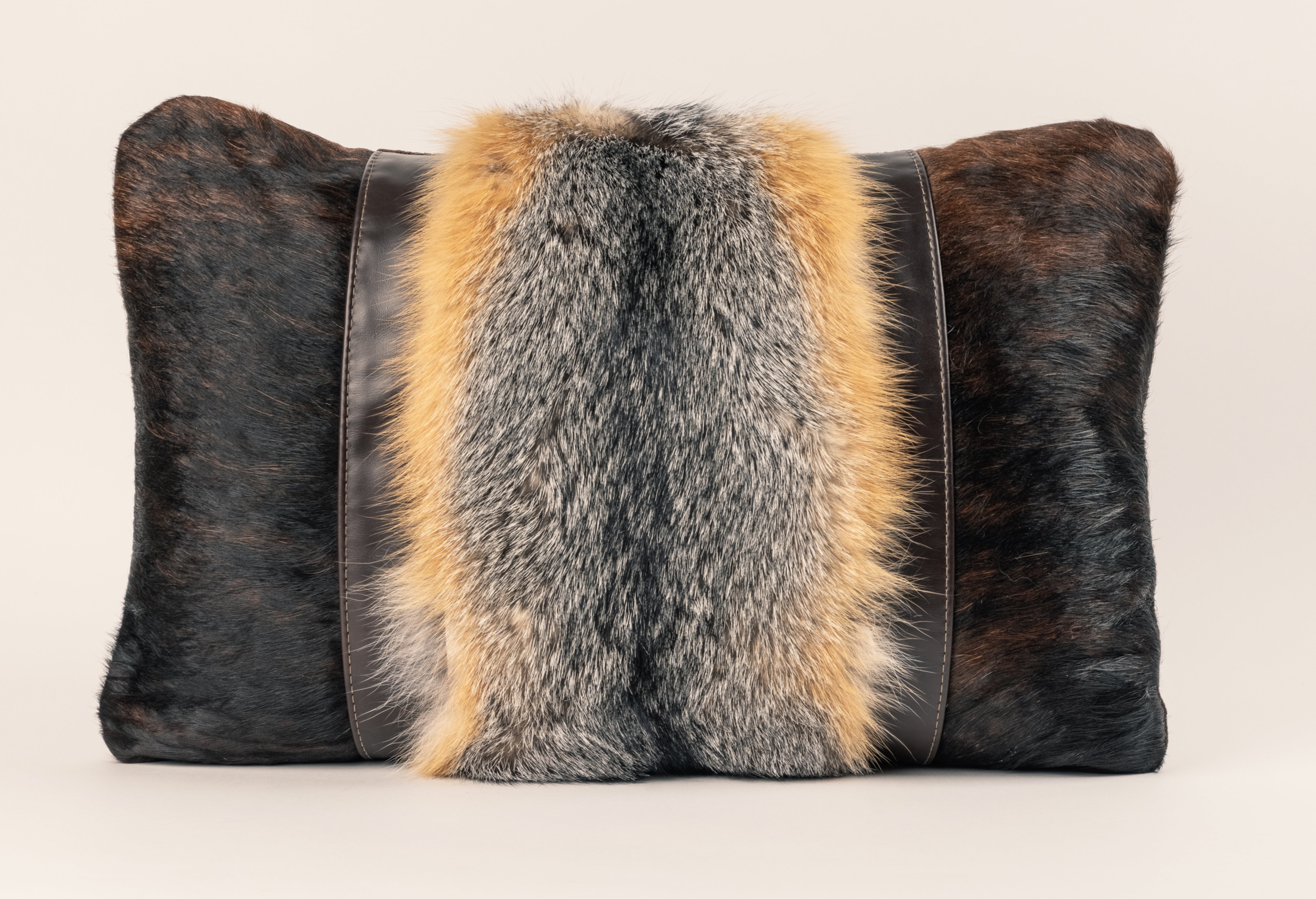 Fox fur center with brown hair on cow